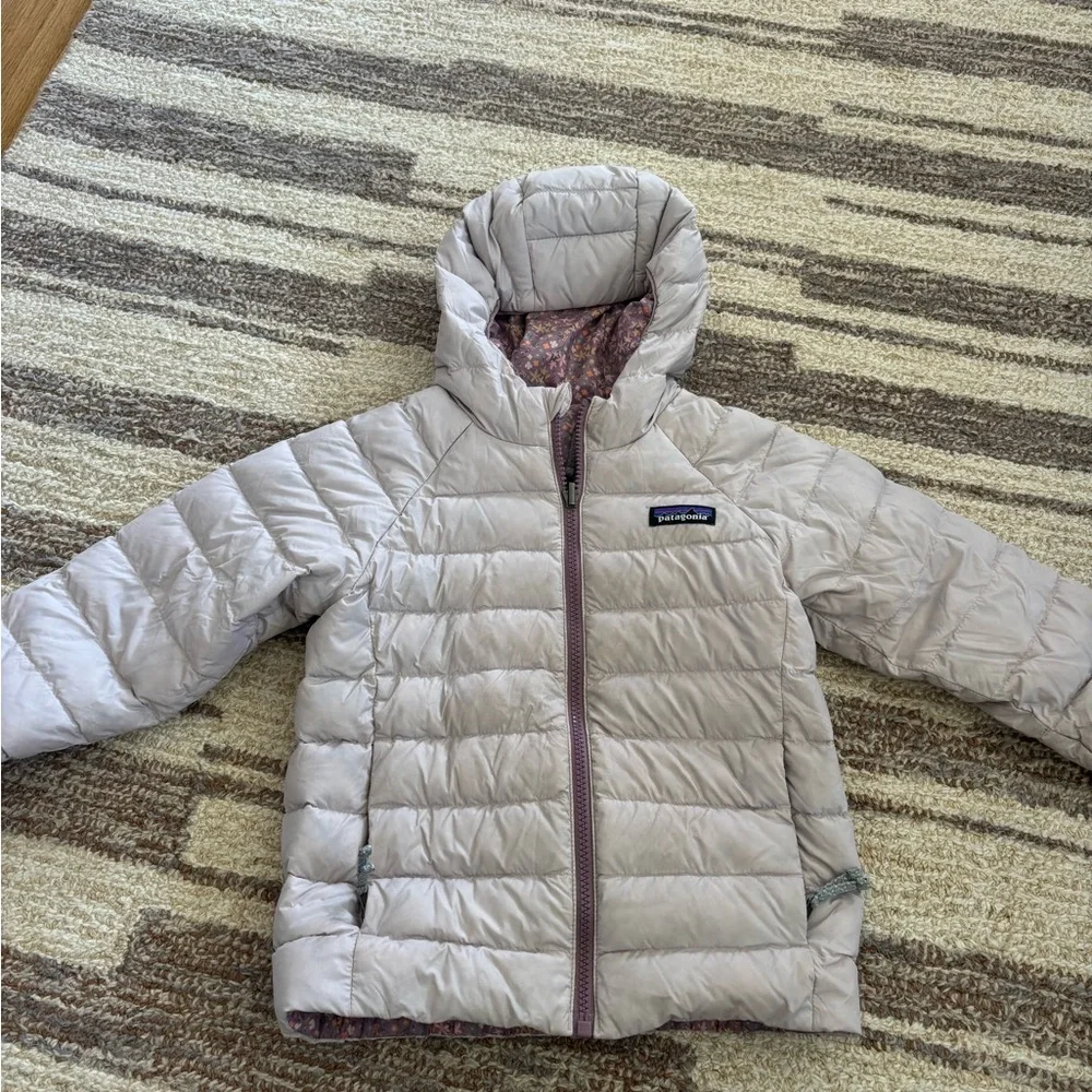 Patagonia Kid’s Reversible Down Jacket - Picture 1 of 9